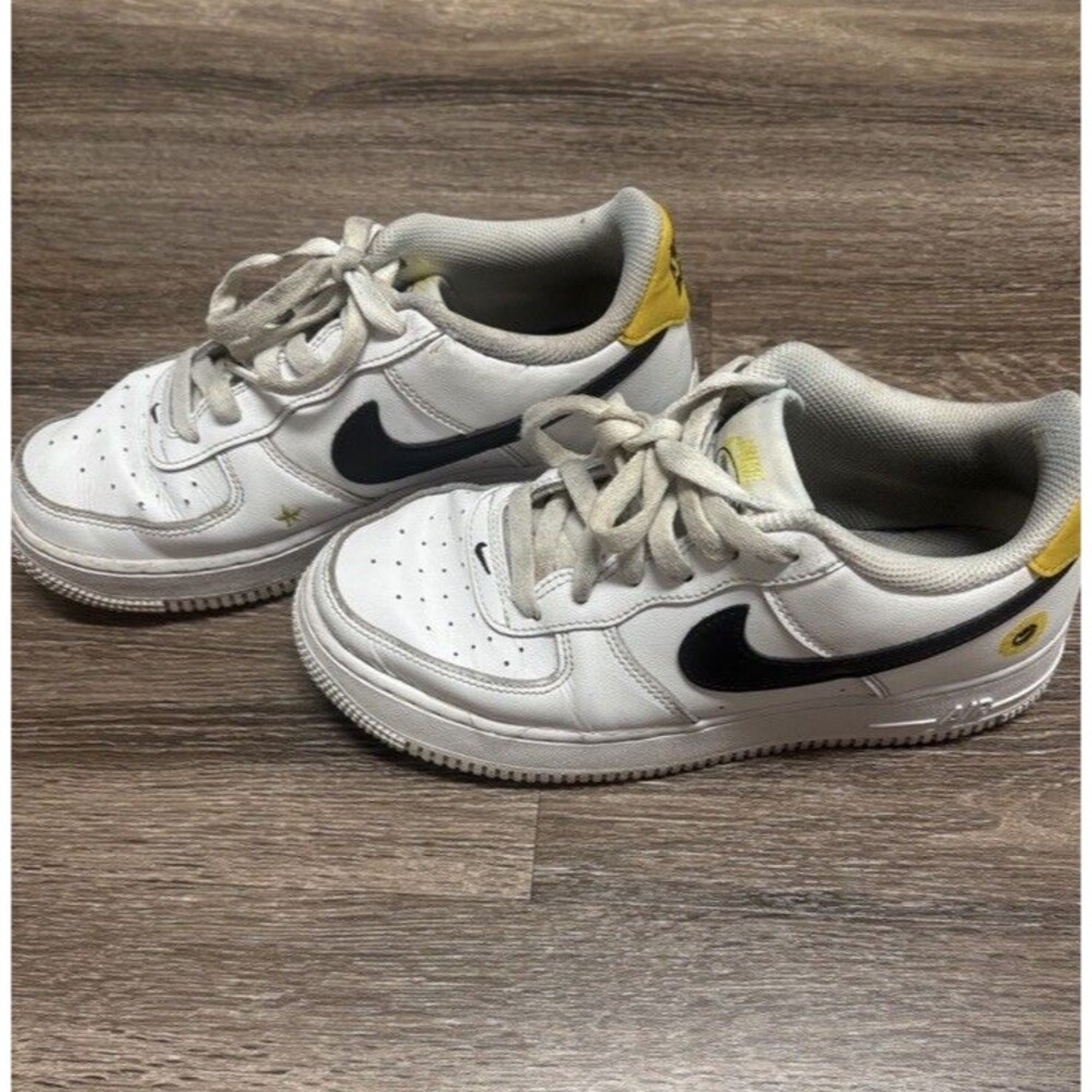 Nike Air Force 1 Low Go The Extra Smile DO5854-100 Size 6.5Y Women’s 8